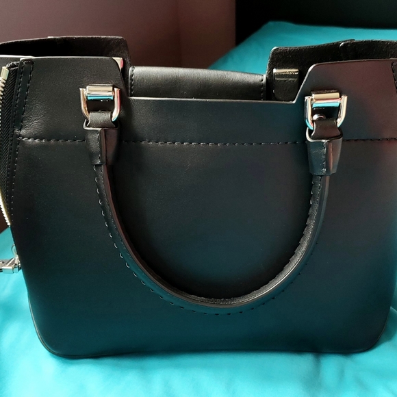 Michael Kors Blakely Handbag - Picture 2 of 6